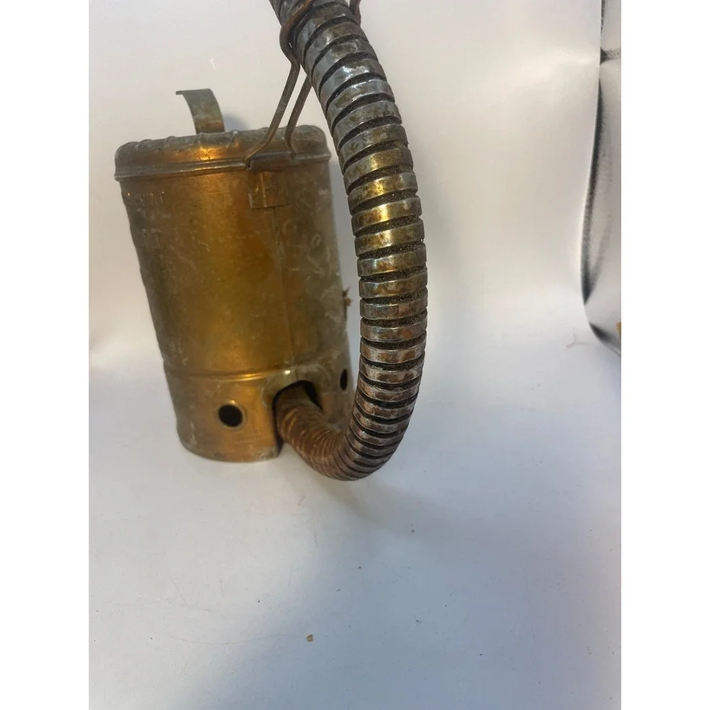 Swingspout product described